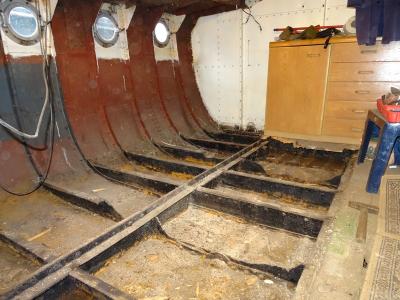 Luise unter Deck, renovierte Bullaugen